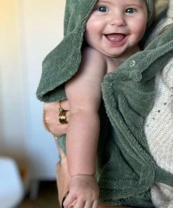 Womboo Buidel Badcape (Groen) 100% Bamboe -Sophie Shop 478x840 1