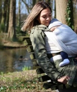 Yaro Broken Twill 33 Draagdoek - Maat 6 - 4.60 M 14 Yaro Broken Twill 33 Draagdoek - Maat 6 - 4.60 M -Sophie Shop 550x366 149