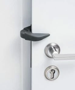 Safety 1st Slam Stopper 2 In 1 - Deurstop En Beveiliging Tegen Dichtslaan -Sophie Shop 550x391 1