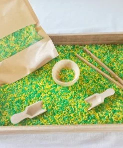 Merkloos Speelbak Set - Spring - Incl. Rijst En 2 Schepjes - Montessori Sensorisch Open-ended - Zand Speelzand Sensory Speelrijst Fijne Motoriek - Bak Basisset Sensomotorisch Loose Parts Open End Play - Sinterklaas Cadeau Lijstje