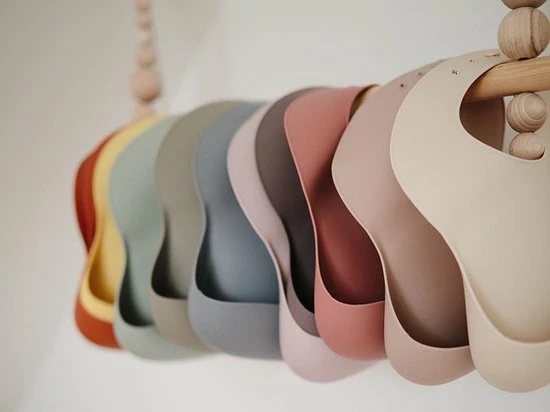 Mushie Siliconen Baby Slabbetje Met Opvangbakje | Silver Sage | BPA Ftalaatvrij| Afwasbaar 18 Mushie Siliconen Baby Slabbetje Met Opvangbakje | Silver Sage | BPA Ftalaatvrij| Afwasbaar - Afbeelding 16