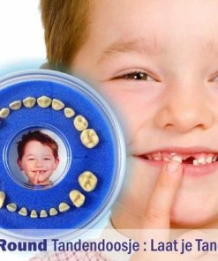 Voordelige Set 2x Tandendoosje - Firsty Round - Blauw/blauw - Jongens - Inclusief Logboekje Nederlands, Hoera-Sticker En Verzending -Sophie Shop 550x414