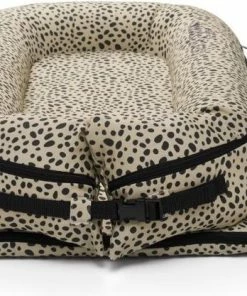 Sleepyhead Dockatot Babynest Deluxe+ Painted Spots (Sleepyhead) -Sophie Shop 550x417 9