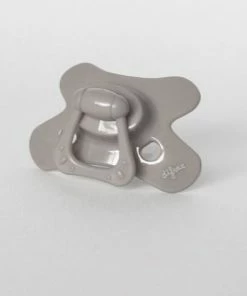 Difrax Fopspeen 6+ Maanden Dental - Grijs/Clay - Orthodontische Speen - 2 Stuks -Sophie Shop 550x470 9