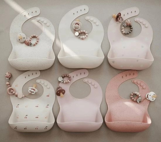 Mushie Siliconen Baby Slabbetje Met Opvangbakje | Silver Sage | BPA Ftalaatvrij| Afwasbaar 5 Mushie Siliconen Baby Slabbetje Met Opvangbakje | Silver Sage | BPA Ftalaatvrij| Afwasbaar - Afbeelding 3