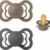 BIBS Supreme Fopspeen | Set Van 2 Stuks| T1 | Maat 1 | 0-6 Maanden | Latex | Dark Oak + Iron | Natuurrubber -Sophie Shop 550x526 2