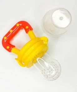 Merkloos 4 In 1 Baby Fruitspeen - Bijtring - Fruitzuiger - Babyvoeding - Siliconen Fruitspeen - Baby Shower Of Kraam Cadeau - Geel 23 Merkloos 4 In 1 Baby Fruitspeen - Bijtring - Fruitzuiger - Babyvoeding - Siliconen Fruitspeen - Baby Shower Of Kraam Cadeau - Geel -Sophie Shop 550x546 2