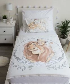 Disney Lion King Disney The Lion King BABY Dekbedovertrek - 135 X 100 Cm - Katoen 11 Disney Lion King Disney The Lion King BABY Dekbedovertrek - 135 X 100 Cm - Katoen -Sophie Shop 550x550 108