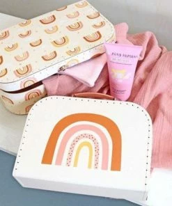 Kofferset: Regenbogen | A Little Lovely Company 14 Kofferset: Regenbogen | A Little Lovely Company -Sophie Shop 550x550 251