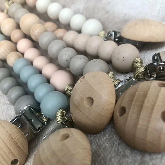 States&Klein Speenkoord - Chalk Blue - Duurzaam - Kraamcadeau - Babyshower - Baby - Blauw 6 States&Klein Speenkoord - Chalk Blue - Duurzaam - Kraamcadeau - Babyshower - Baby - Blauw - Afbeelding 4