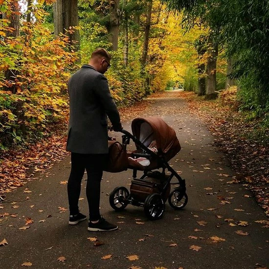 P'tit Chou Trento Cognac - Complete 3 In 1 Kinderwagen Set - Buggy + Autostoel + Incl. Accessoires 16 P'tit Chou Trento Cognac - Complete 3 In 1 Kinderwagen Set - Buggy + Autostoel + Incl. Accessoires - Afbeelding 14