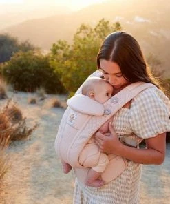 Ergobaby Draagzak Omni Breeze Pink Quartz 10 Ergobaby Draagzak Omni Breeze Pink Quartz -Sophie Shop 550x550 64