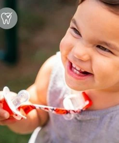 Medela Baby Fopspeen Day&Night Hoge Acceptatie Orthdontisch Ergonomische Vorm Glow In The Dark - Signature Love Mama - 18+ Maanden - 2 Stuks -Sophie Shop 550x550 689