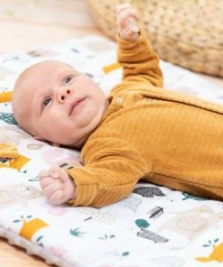 Nov?y Nov Y - Boxkleed 75x95 Cm - Bos Dieren - Bosdieren - Grijs 15 Nov?y Nov Y - Boxkleed 75x95 Cm - Bos Dieren - Bosdieren - Grijs -Sophie Shop 550x550 831