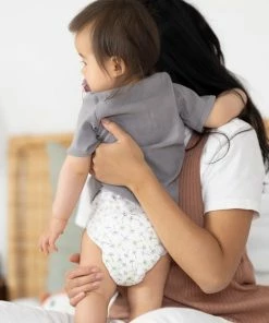 LILLYDOO Luierbroekjes - Maat 5 (12-17 Kg) - 105 Stuks - Maandbox 15 LILLYDOO Luierbroekjes - Maat 5 (12-17 Kg) - 105 Stuks - Maandbox -Sophie Shop 550x616