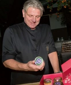 Babe Mix Box 6 Smaken - Biologische Culinaire Babyhapjes Vanaf 8 Tot 36 Maanden - 6x200 Gram Babyvoeding- Winnaar Baby Innovation Award 2022 Beste Babyvoeding 2022 -Sophie Shop 550x629 4