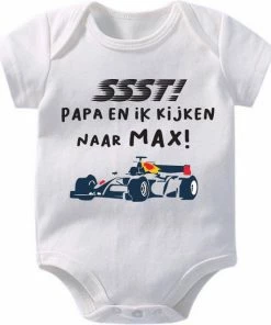 Hospitrix Baby Rompertje Met Tekst "SSST! Papa En Ik Kijken Naar MAX - Maat M 62/68 - Go Max - Korte Mouw - Cadeau - Zwangerschap - Aankondiging - Verstappen - Romper