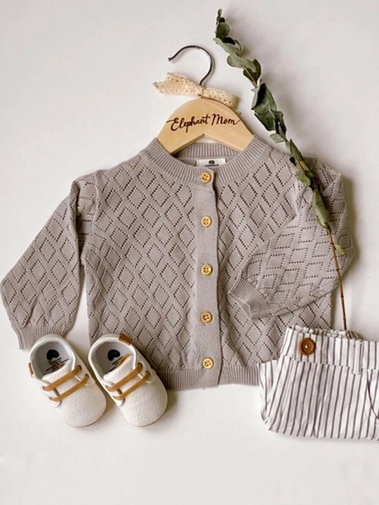 Loenadesign Kraamcadeau Teddy Op Pad | Kraammand - Kraampakket - Babyshower - Cadeau - Newborn - Geboorte - Meisje - Jongen - Baby - Luiertas - Legging - Rompertje - Fopspeen - Vestje - Slofjes - Pompom - Rammelaar - Bijzonder 7 Loenadesign Kraamcadeau Teddy Op Pad | Kraammand - Kraampakket - Babyshower - Cadeau - Newborn - Geboorte - Meisje - Jongen - Baby - Luiertas - Legging - Rompertje - Fopspeen - Vestje - Slofjes - Pompom - Rammelaar - Bijzonder - Afbeelding 5