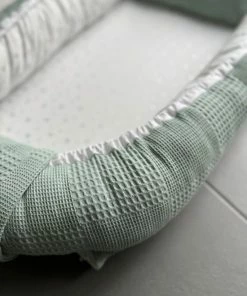 B?b?lunes B B Lunes - Waffle Green - Babynest - Groen - 60x100cm - Inclusief Kussen 8 B?b?lunes B B Lunes - Waffle Green - Babynest - Groen - 60x100cm - Inclusief Kussen -Sophie Shop 550x733 47