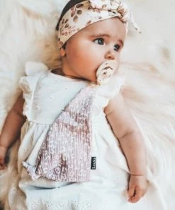 Louka Speendoekje Driehoek Minky Blush | Minky | Speenknuffel | Roze | Excl. Speen -Sophie Shop 550x733 67