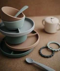 Mushie - Siliconen Snack Cup 47 Mushie - Siliconen Snack Cup -Sophie Shop 550x775 2