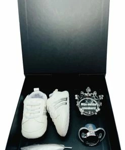 Merkloos Kraamcadeau - Baby Sneakerbox - Kraamcadeau Unisex - Babysneakers - Rechtstreeks Versturen Mogeijk -Sophie Shop 550x810 2