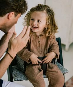 Ukje Stoelverkleiner - Kussenset - Geschikt Voor Stokke Tripp Trapp Kinderstoel - Geplastificeerd - Roze - Bloemen Print -Sophie Shop 550x823 16