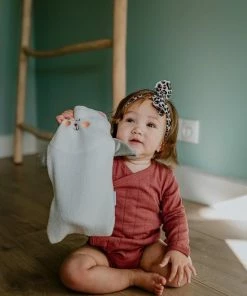 A3 Baby & Kids Soozly Kruikenzak Handpop Wit -Sophie Shop 550x823 54