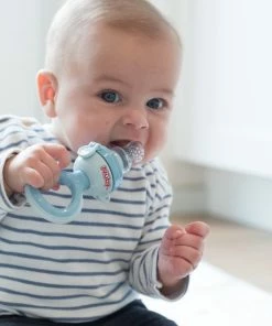 N?by Nuby - Nibbler Sabbelzakje Uit Silicone - Sabbelzakje Voor Baby's En Peuters Vanaf 6 Maanden - Nibbler Voor Fruit En Groenten - Zonder BPA - Blauw 11 N?by Nuby - Nibbler Sabbelzakje Uit Silicone - Sabbelzakje Voor Baby's En Peuters Vanaf 6 Maanden - Nibbler Voor Fruit En Groenten - Zonder BPA - Blauw -Sophie Shop 550x825 60